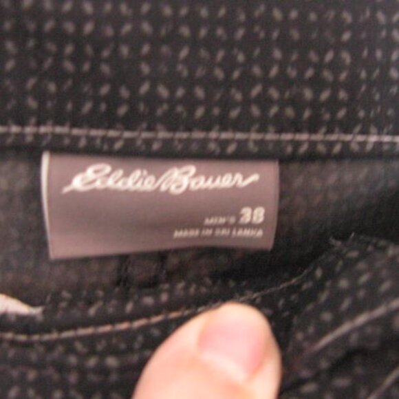 Men's Eddie Bauer Casual Shorts Size 38 - Picture 3 of 4